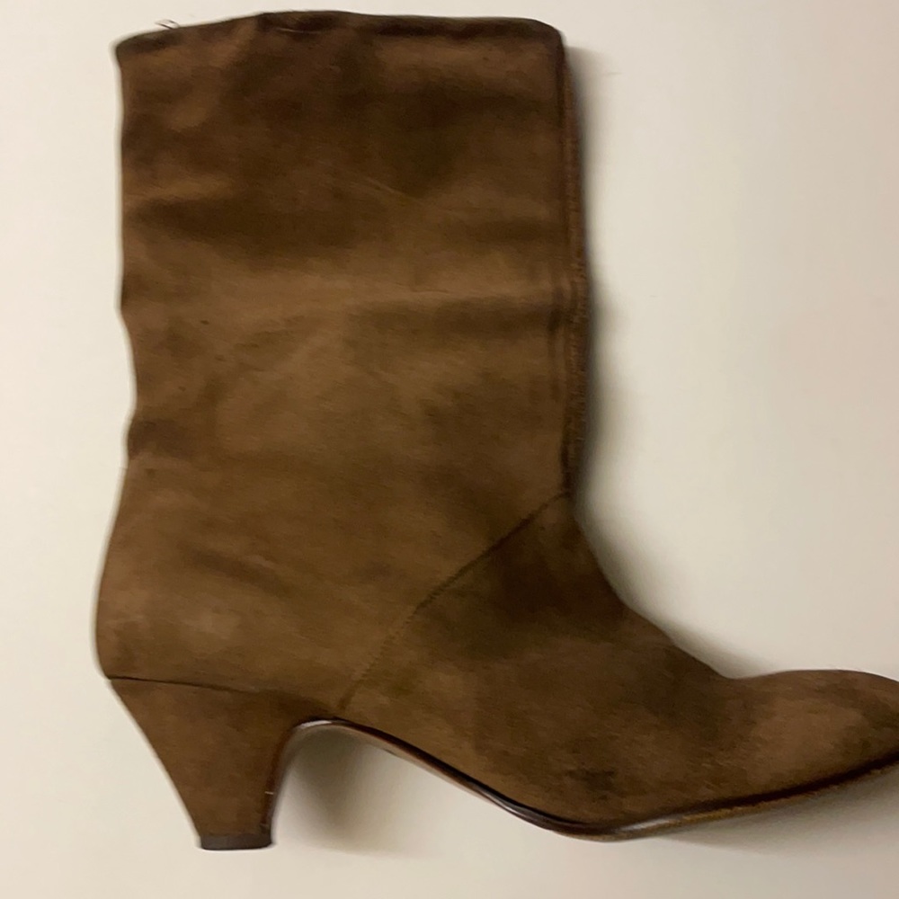 High Ankle Suede boots